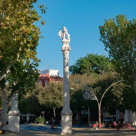 In Alameda De Hercules San Lorenzo